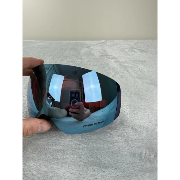 Oakley NWT Snowboarding Goggles Flight Deck XM Goggle Factory Pilot Whiteout - Picture 14 of 15
